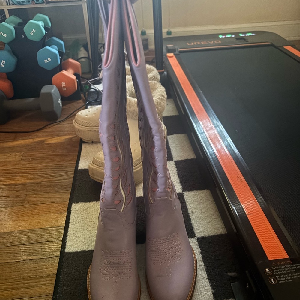 Women's Lavender Knee-High Boots - Picture 3 of 3